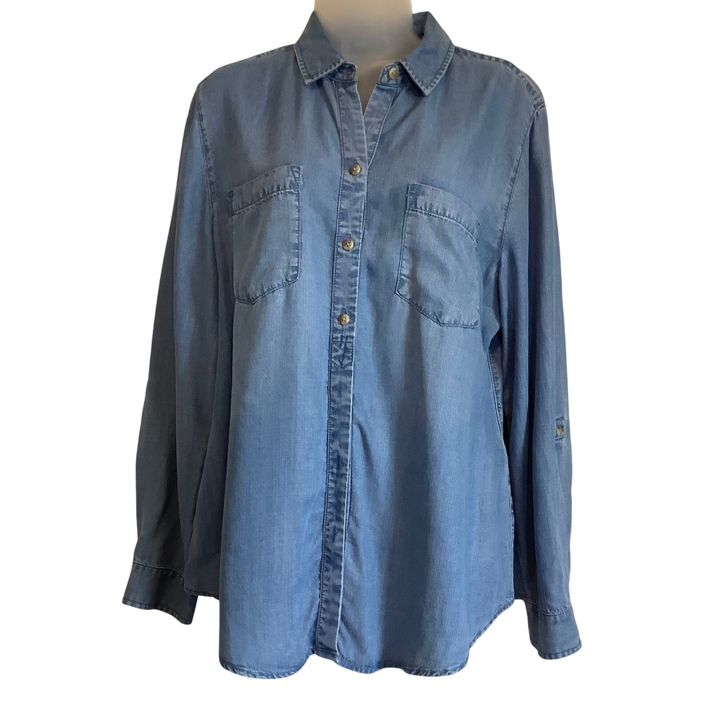 Chicos Tencel Lyocell Denim Shirt Light Wash Roll Tab Button Down Size 2 L XL
